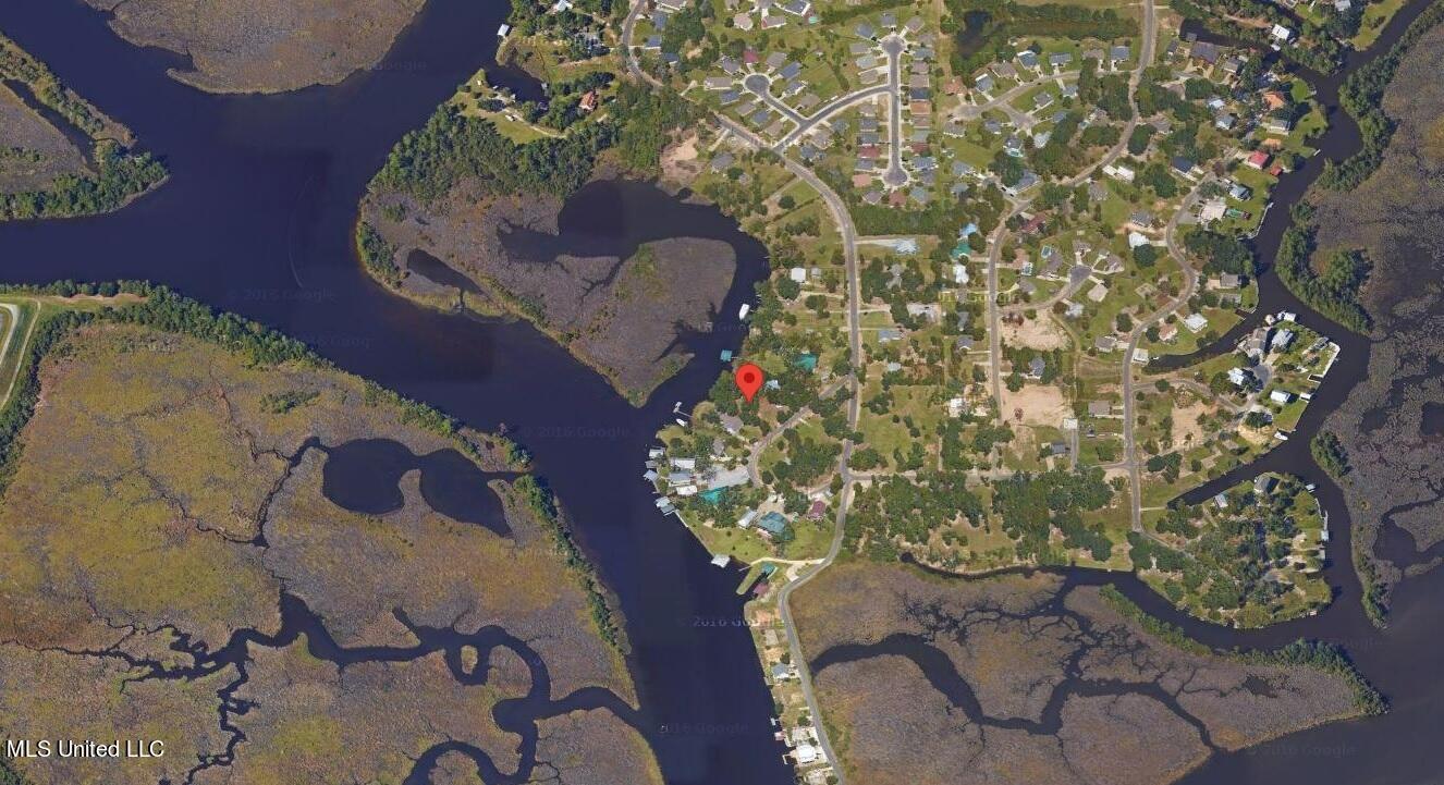 10340 Shorecrest Road Biloxi, MS 39532 - Photo 8 of 9 10340 Shorecrest sat pin