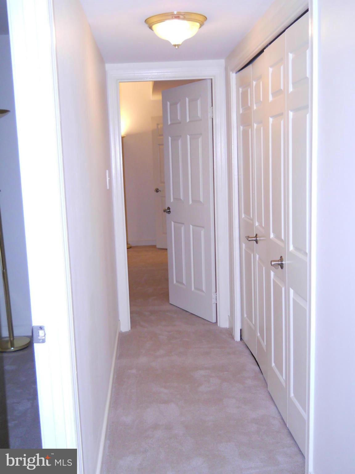 11430 Strand Drive, Unit R007 Rockville, MD 20852 - Photo 14 of 22 Interior (General)