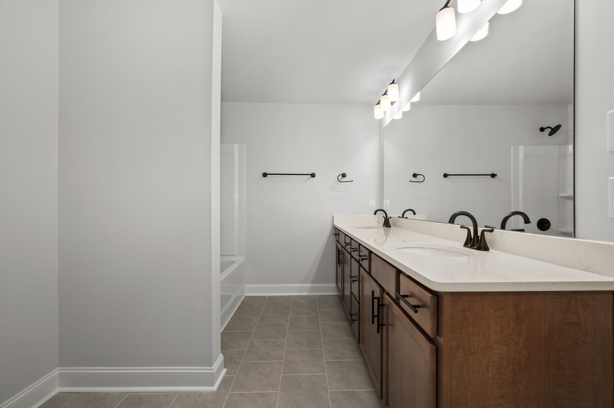 529 Rohan Drive Murfreesboro, TN 37129 - Photo 22 of 33 Gallery Image 22