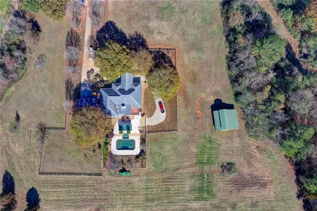 a view of outdoor space