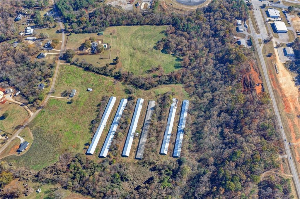 4420 Benefield Road Braselton, GA 30517 - Photo 7 of 34 a view of painting on the wall