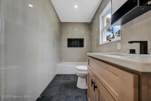 $399,000 | 533 Main Street, Gouldsboro, PA 18424