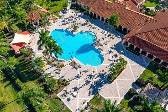 $479,900 | 486 Blue Lake Drive, Port St. Lucie, FL 34986