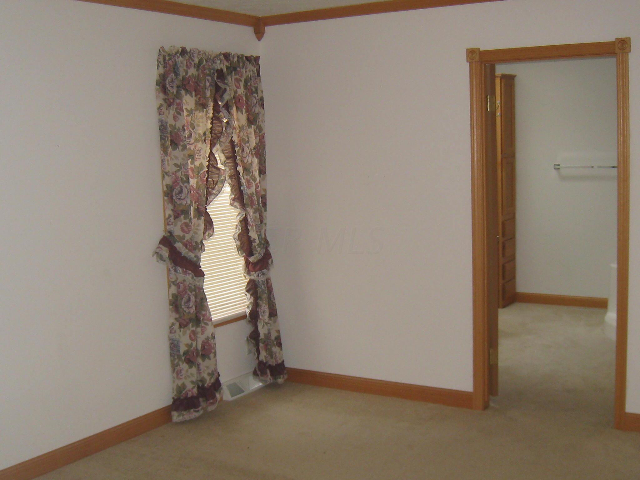 11679 Kilbourne Road Sunbury, OH 43074 - Photo 9 of 17 Gallery Image 9