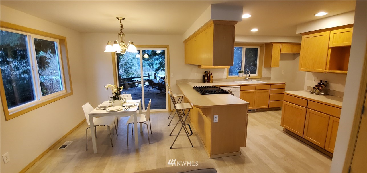 20024 Crystal Springs Road Granite Falls, WA 98252 - Photo 4 of 27 Gallery Image 4