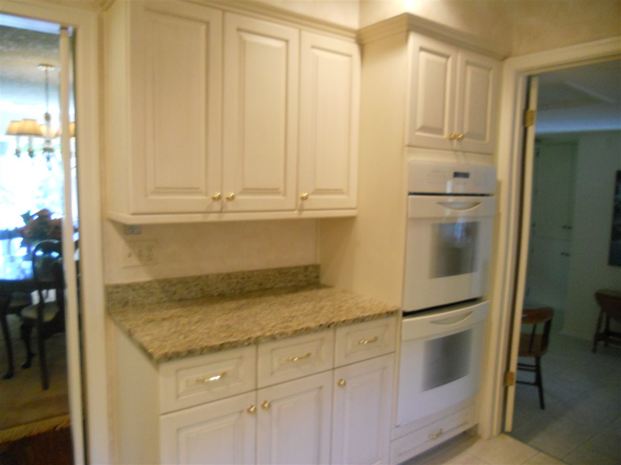 4728 Covington Road Fort Wayne, IN 46804 - Photo 6 of 30