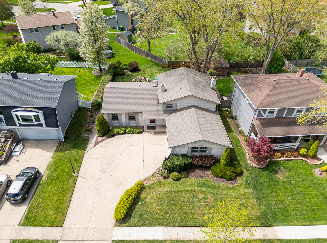 315 Anthony Road Buffalo Grove, IL 60089 - Photo 3 of 28 Gallery Image 3