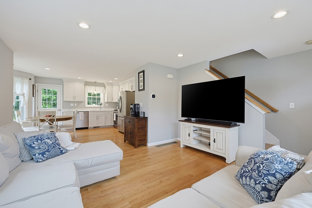95 Riley Road, Unit 95 Tyngsborough, MA 01879 - Photo 15 of 37 Gallery Image 15