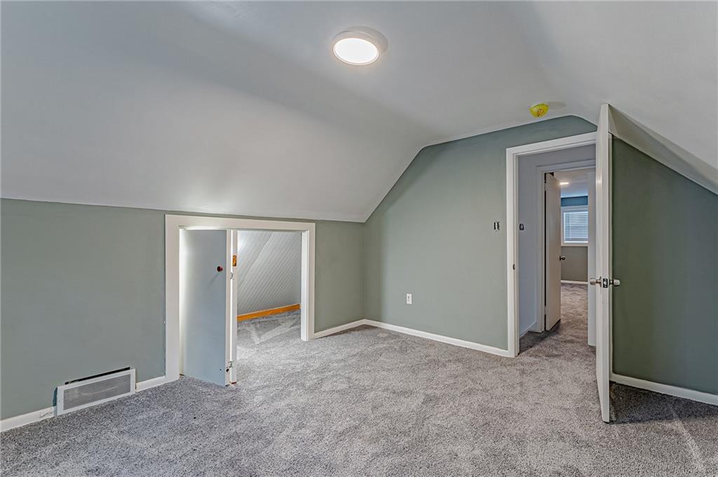 414 Hochberg Road Pittsburgh, PA 15235 - Photo 19 of 23 a view of an empty room