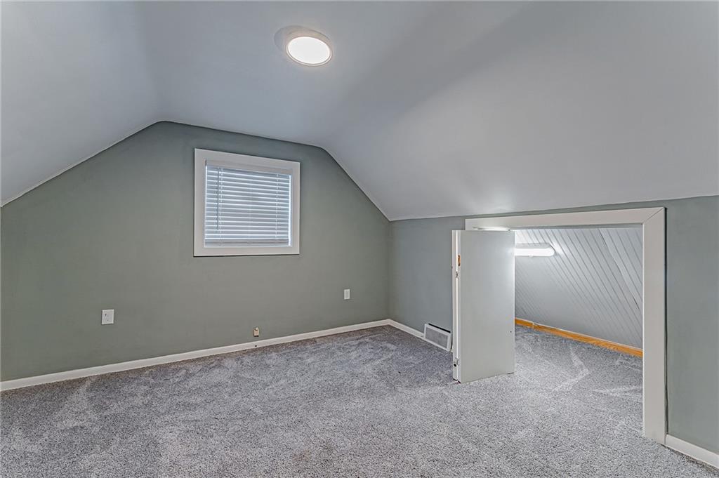 414 Hochberg Road Pittsburgh, PA 15235 - Photo 22 of 23 a view of an empty room with a window