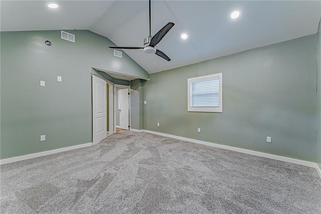 414 Hochberg Road Pittsburgh, PA 15235 - Photo 7 of 23 a view of an empty room