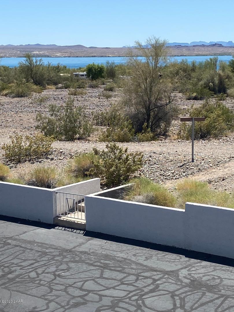 375 London Bridge Road, Unit 28 Lake Havasu City, AZ 86403 - Photo 20 of 47 Minute walk to beach