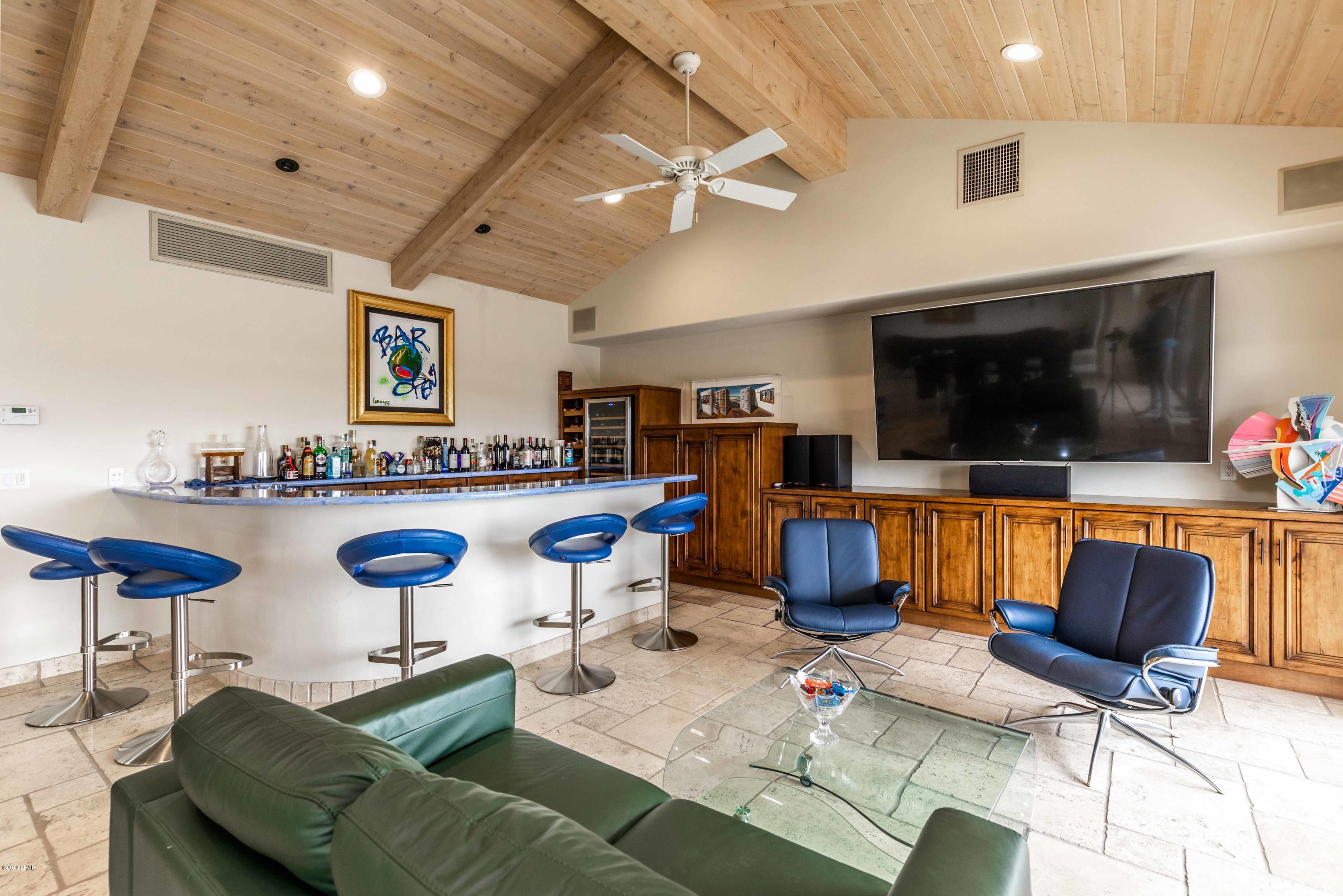 375 London Bridge Road, Unit 28 Lake Havasu City, AZ 86403 - Photo 25 of 47 Bar