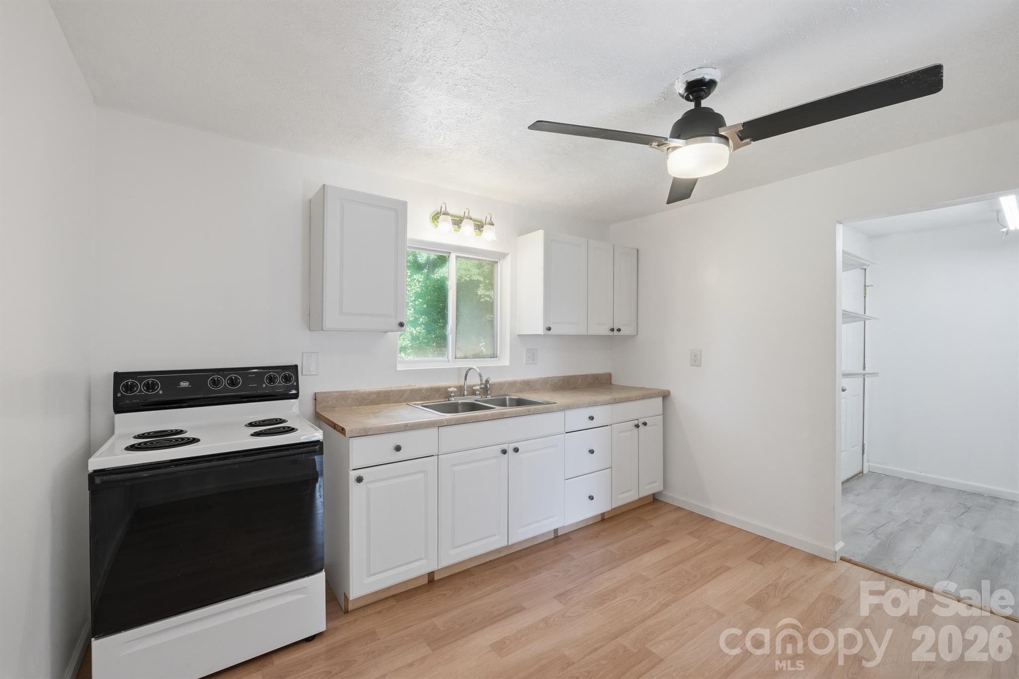 547 Pea Ridge Street Morganton, NC 28655 - Photo 29 of 36