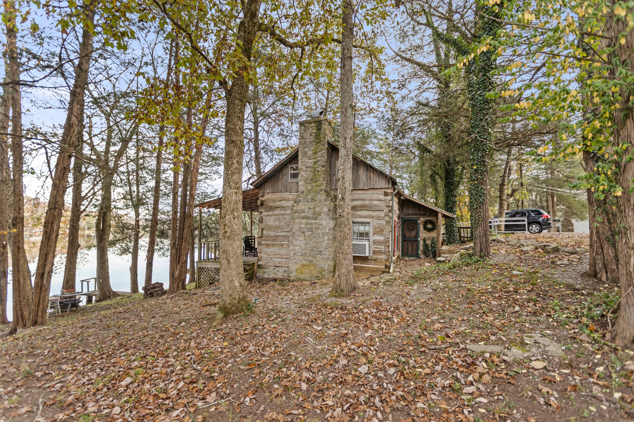 116 Lincoln Lake Road Kelso, TN 37348 - Photo 5 of 46 front view of a house with a yard