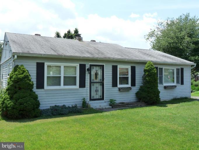 6811 Cornell Road Middle River, MD 21220 - Photo 1 of 15 Exterior (Main)