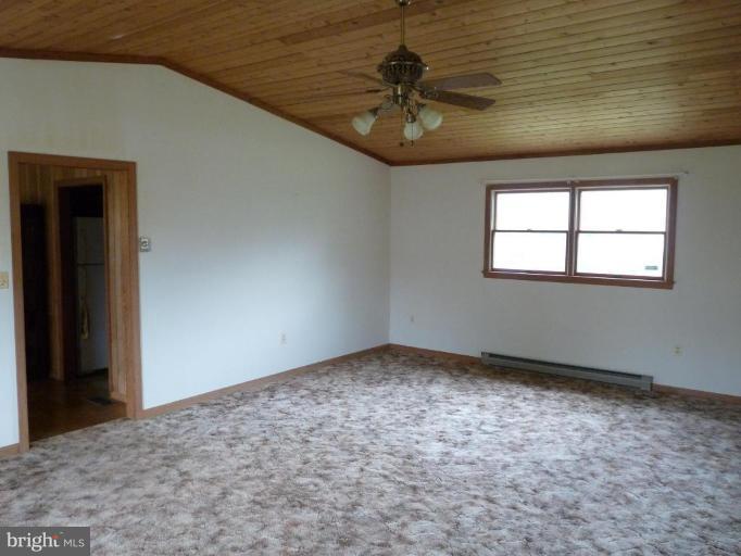 6811 Cornell Road Middle River, MD 21220 - Photo 6 of 15 Living Room #2