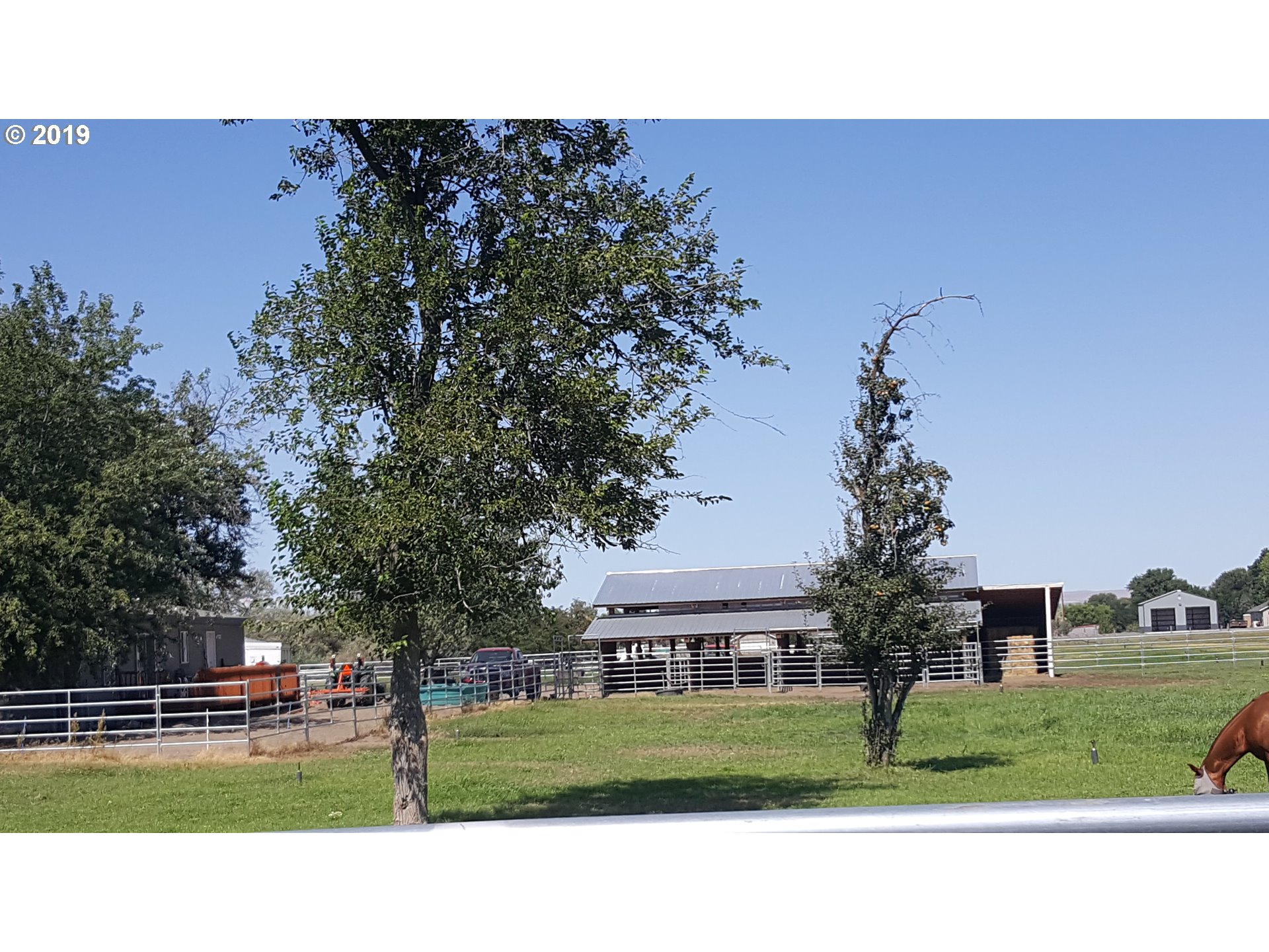 32407 East Punkin Center Road Hermiston, OR 97838 - Photo 1 of 17