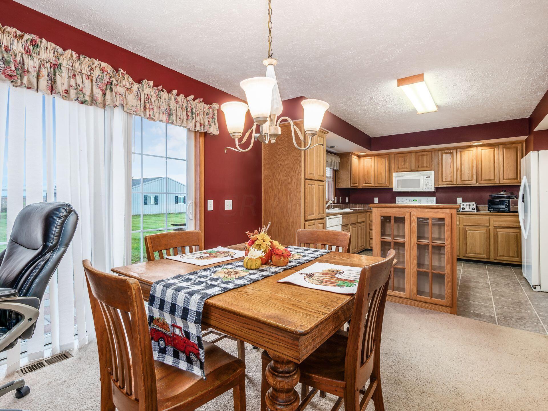 11721 Rosedale Road Mechanicsburg, OH 43044 - Photo 18 of 41 18