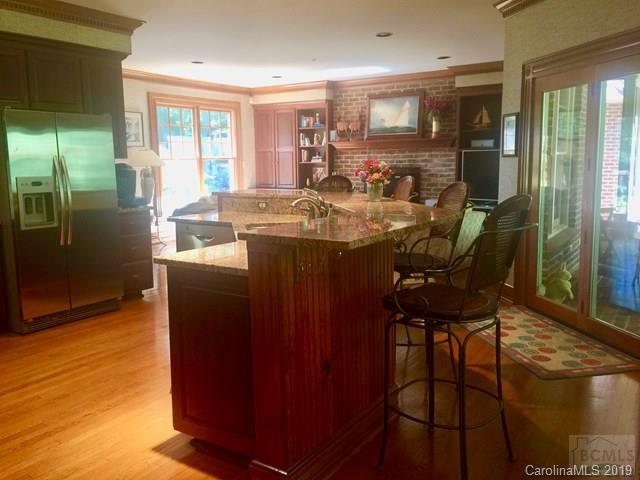105 River Ridge Drive Morganton, NC 28655 - Photo 8 of 44 Gallery Image 8