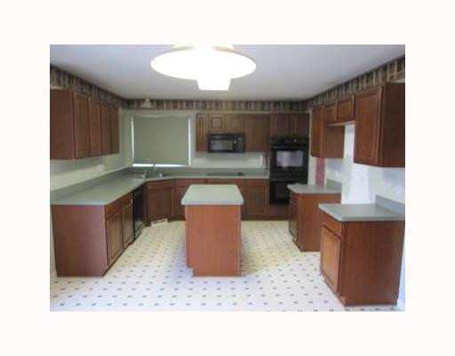 7955 Jeremy Road Belleville, MI 48111 - Photo 4 of 10 Photo 4