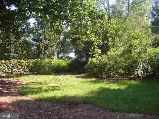305 Fieldstone Road Camp Hill, PA 17011 - Photo 8 of 9 Gallery Image 8