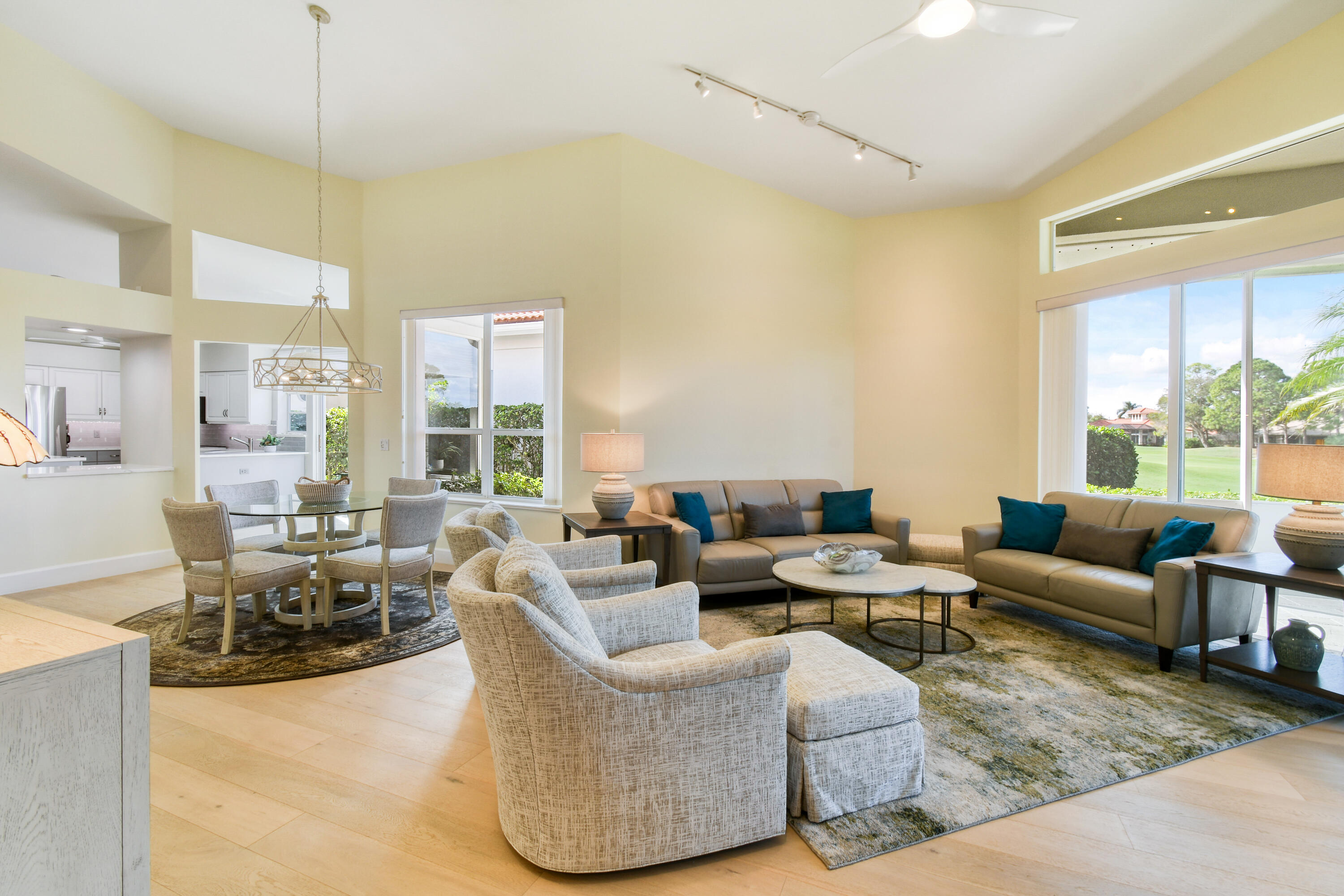 13008 Harbour Ridge Boulevard Palm City, FL 34990 - Photo 10 of 76 DSC_2416