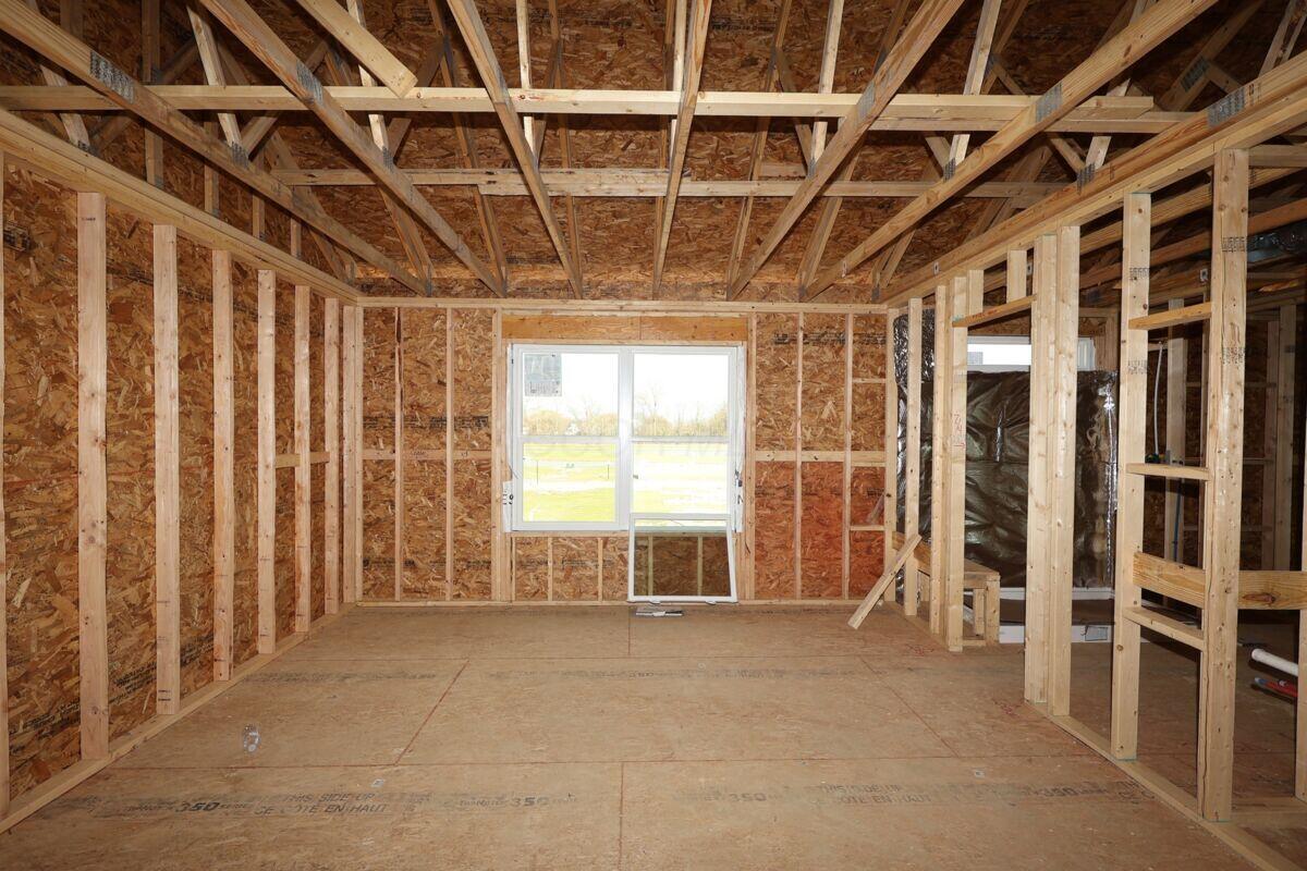 5779 Valleydale Road Powell, OH 43065 - Photo 4 of 11 Framing