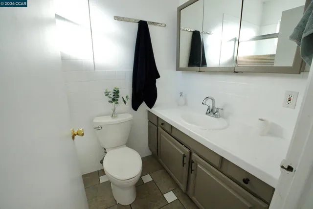 $669,000 | 1625 Thrush Avenue, San Leandro, CA 94578