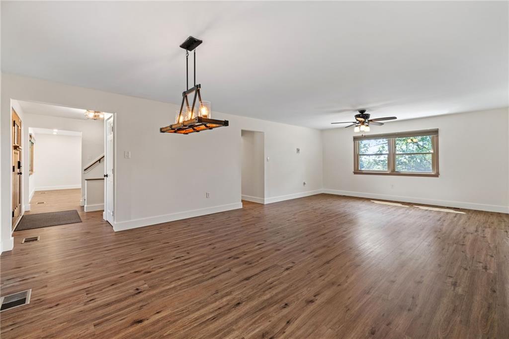 141 Ridgewood Road Coraopolis, PA 15108 - Photo 11 of 48