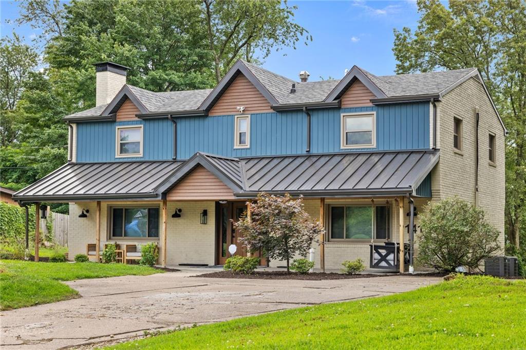 141 Ridgewood Road Coraopolis, PA 15108 - Photo 3 of 48