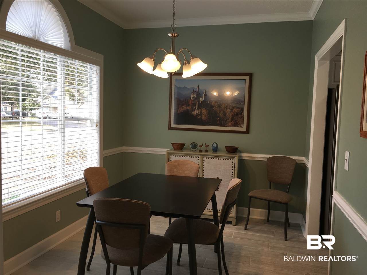 430 West Fort Morgan Road, Unit 1304 Gulf Shores, AL 36542 - Photo 9 of 29 GREAT FOR ENTERTAINING