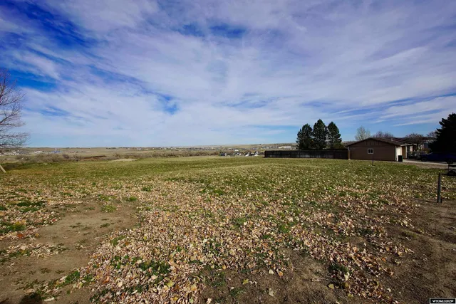 $45,000 | 1102 North Riverbend Drive, Douglas, WY 82633