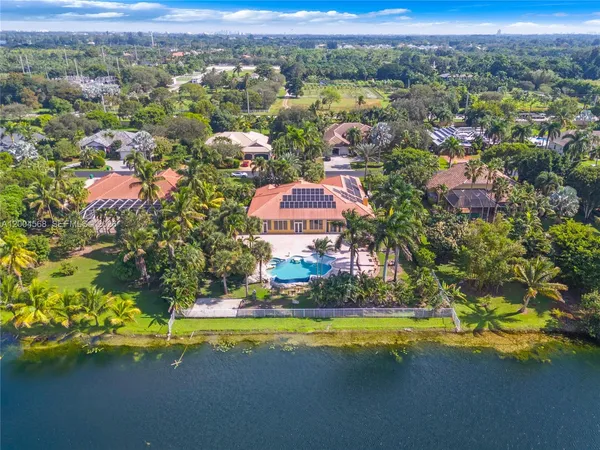 $13,000 | 2161 Southwest 131st Terrace, Davie, FL 33325