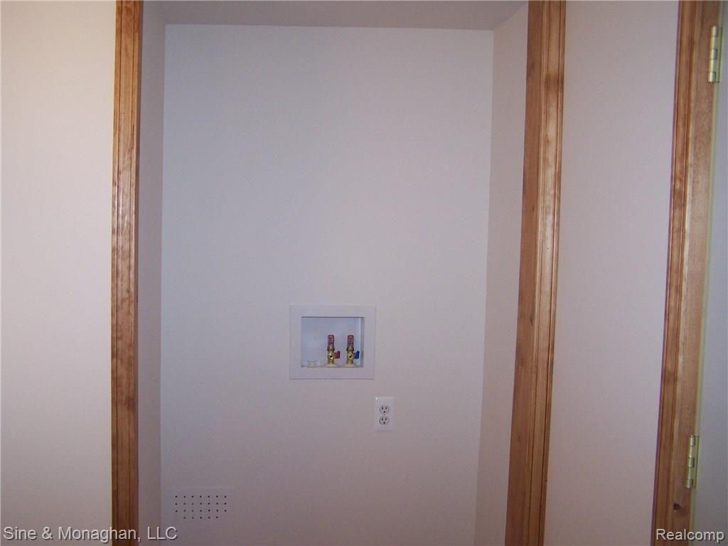 1812 North River Road St. Clair, MI 48079 - Photo 12 of 16 12 - utility area.JPG