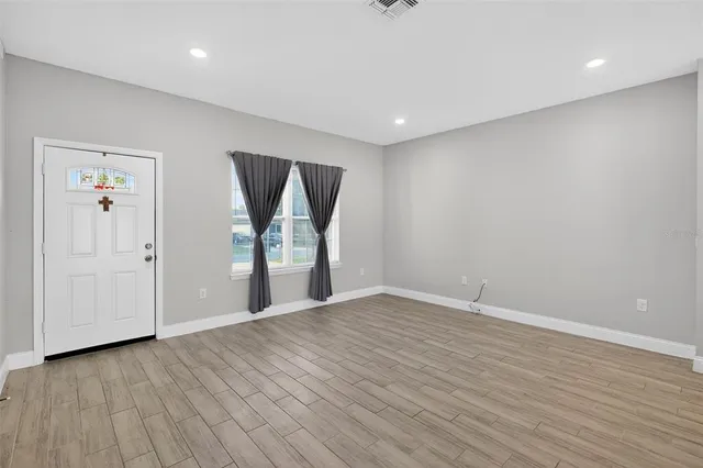 $1,700 | 717 Robin Court, Poinciana, FL 34759