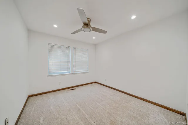 $650,000 | 103 Northwood Court, Bayport, NY 11705