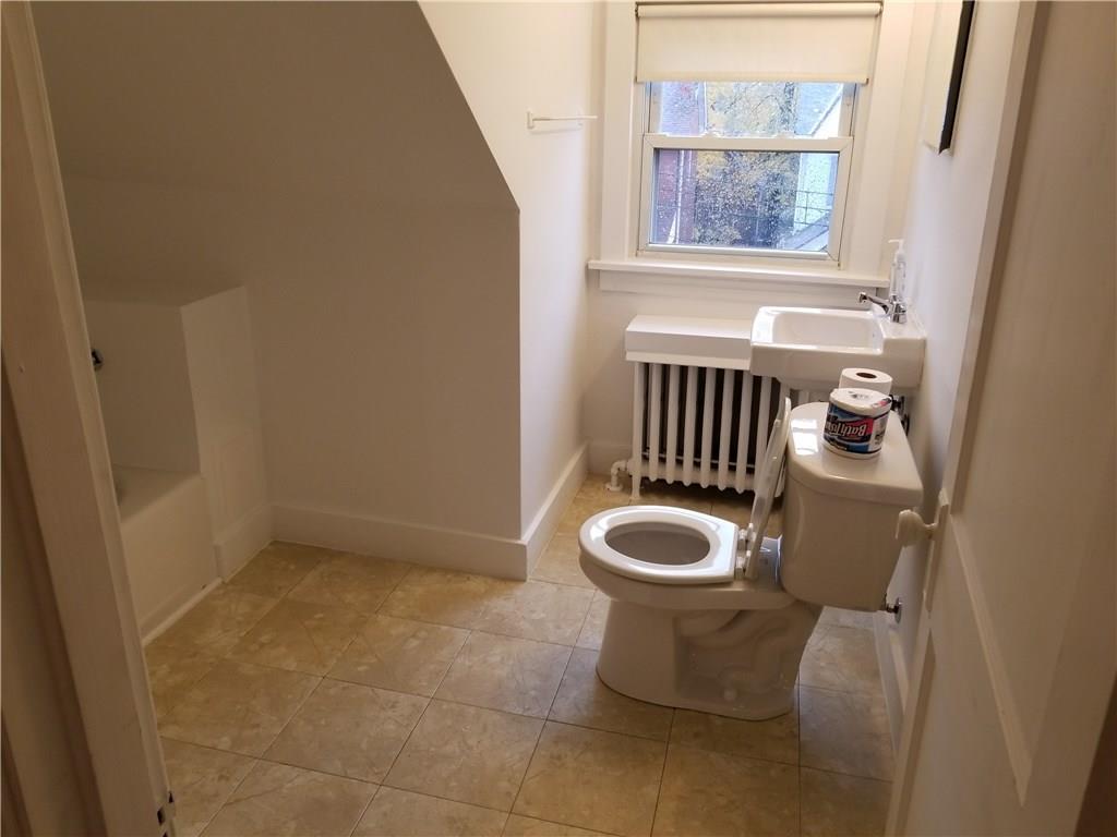 5404 Guarino Road Pittsburgh, PA 15217 - Photo 18 of 21 Gallery Image 18