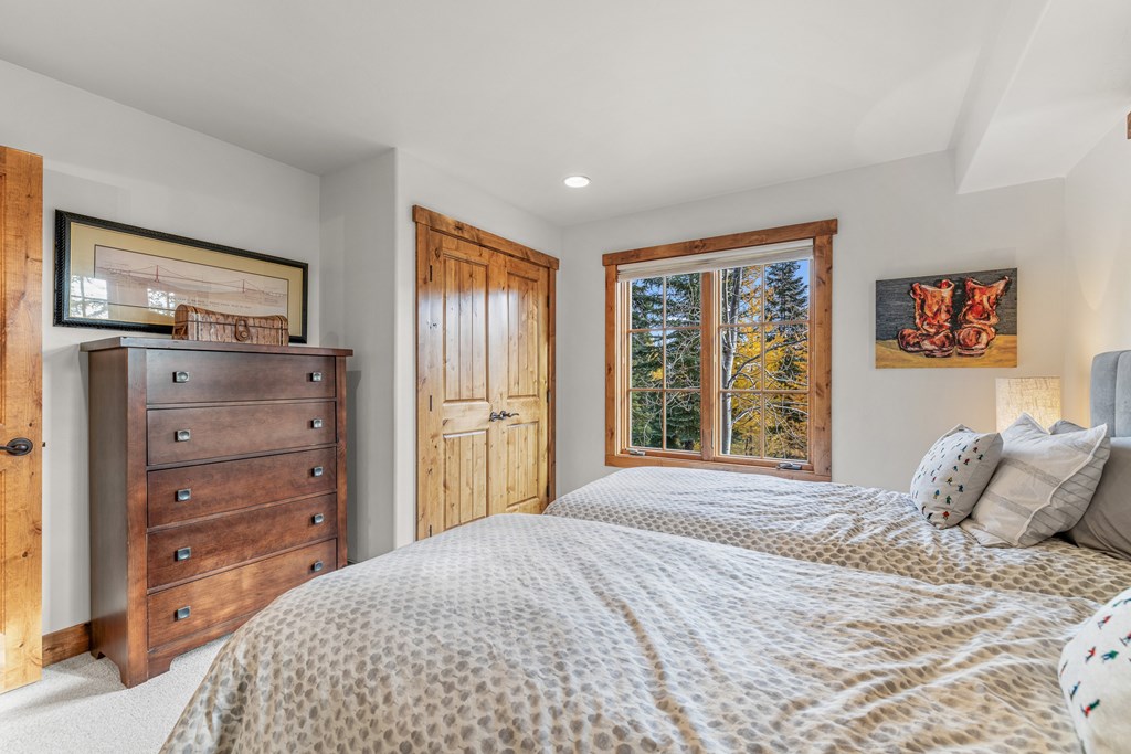 12 Haystack Court Donnelly, ID 83615 - Photo 22 of 64