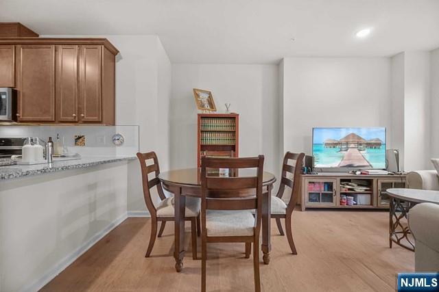 54 Arnold Drive Wood-Ridge, NJ 07075 - Photo 11 of 40