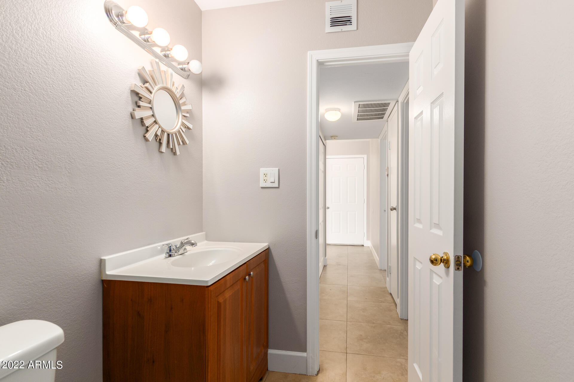 5317 West Thomas Road Phoenix, AZ 85031 - Photo 15 of 22 18- Thomas