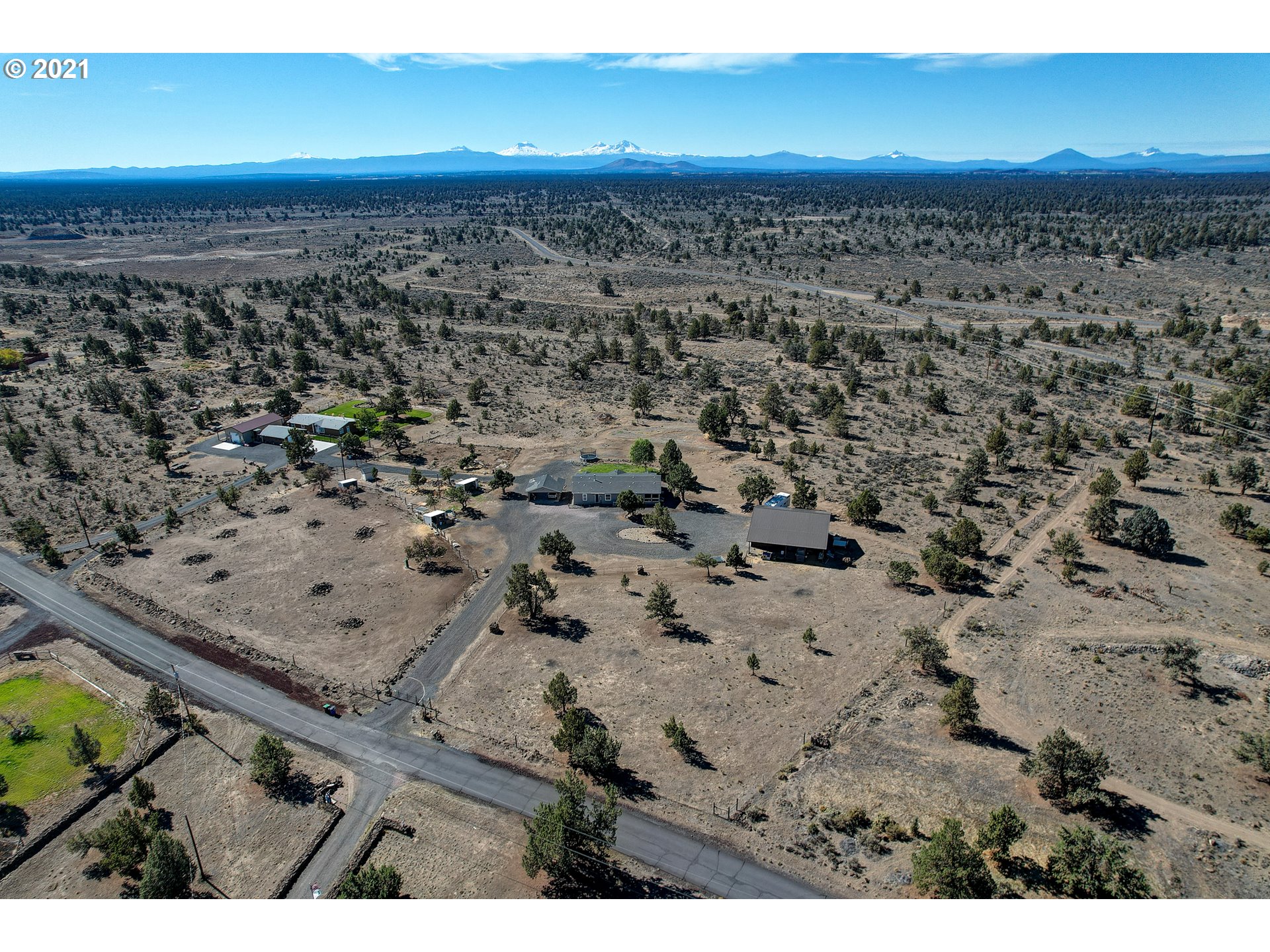 1313 Southwest Bent Loop Powell Butte, OR 97753 - Photo 28 of 30 Gallery Image 28
