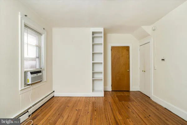 $1,835 | 69 Pine Street, Unit 1, Princeton, NJ 08542