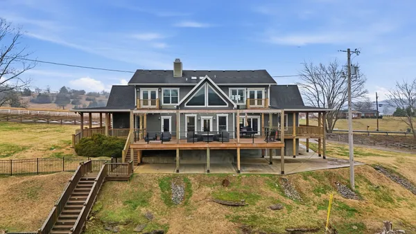 $1,050,000 | 126 Trousdale Ferry Pike, Gordonsville, TN 38563