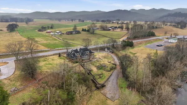 $1,050,000 | 126 Trousdale Ferry Pike, Gordonsville, TN 38563