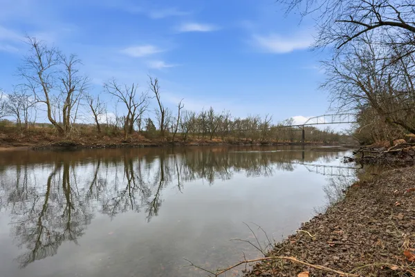 $1,050,000 | 126 Trousdale Ferry Pike, Gordonsville, TN 38563