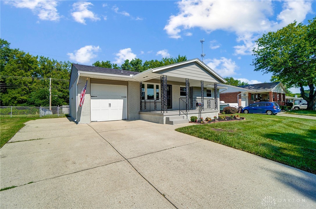 1369 Falke Drive Riverside, OH 45432 - Photo 3 of 44