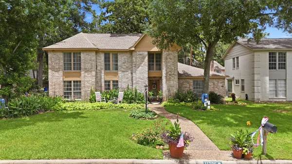 $365,000 | 11706 Idlebrook Drive, Houston, TX 77070