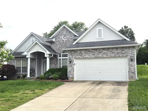 $329,900 | 1968 Timberwood Crossing Drive, Florissant, MO 63031