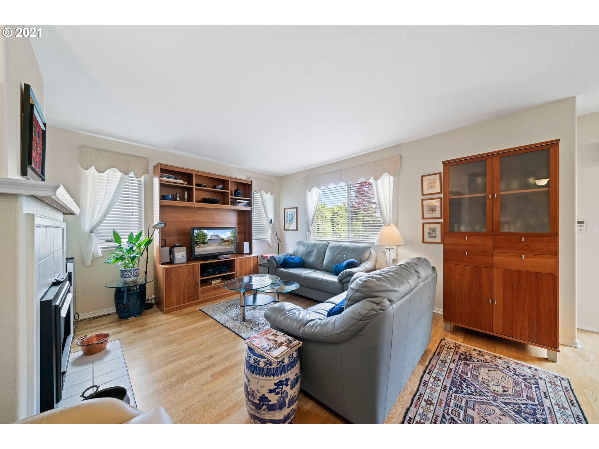 15923 Northwest Rondos Drive Portland, OR 97229 - Photo 15 of 32 Gallery Image 15